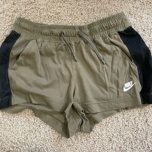 Nike Sportswear shorts